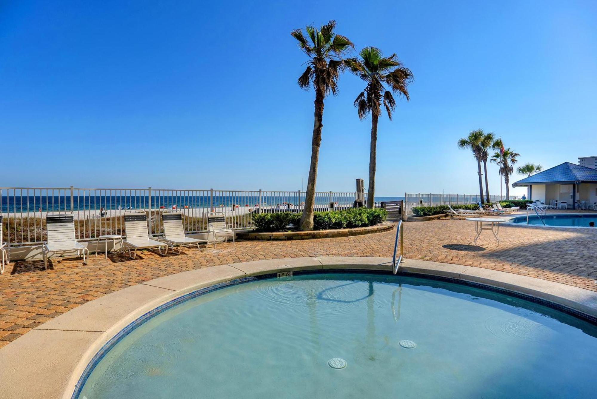 Apartment Windward Pointe 401 *