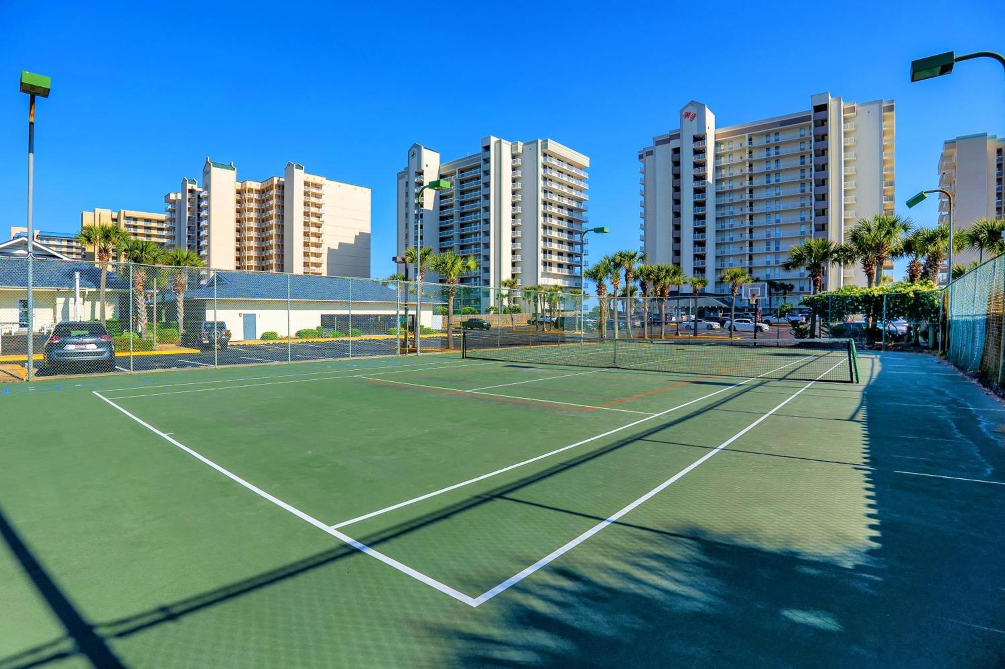 Apartment Windward Pointe 401 *