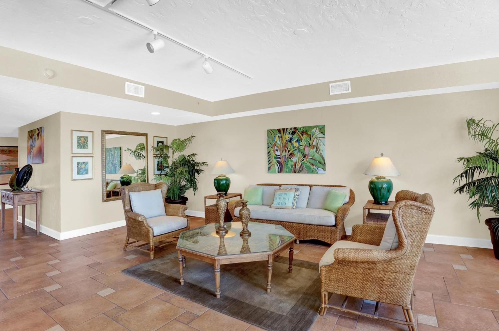 Seachase 1601w By Liquid Life Apartment *