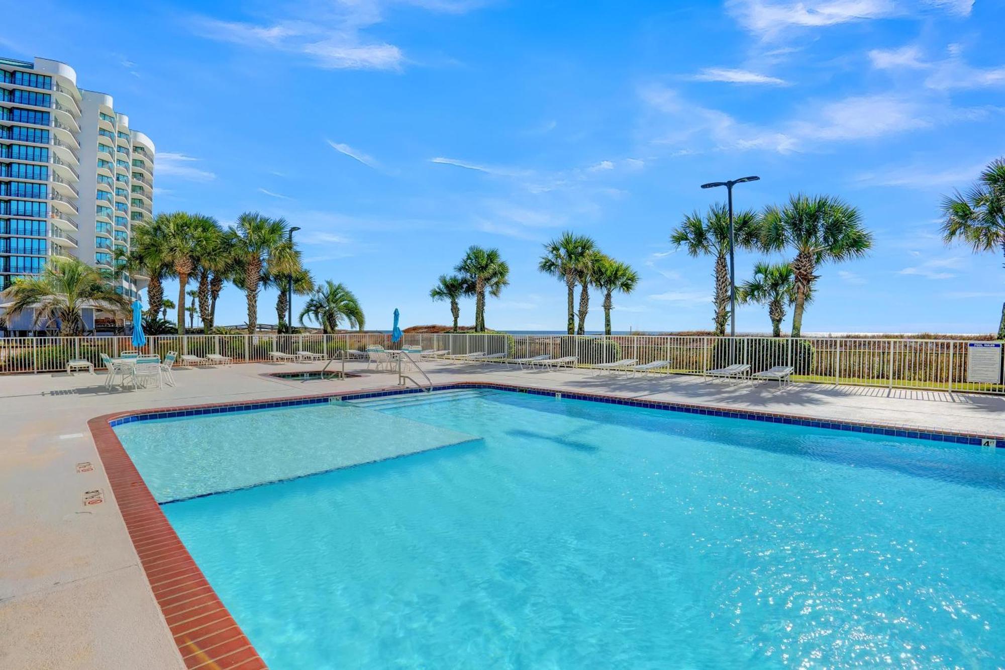 Regency Isle 608 By Liquid Life *