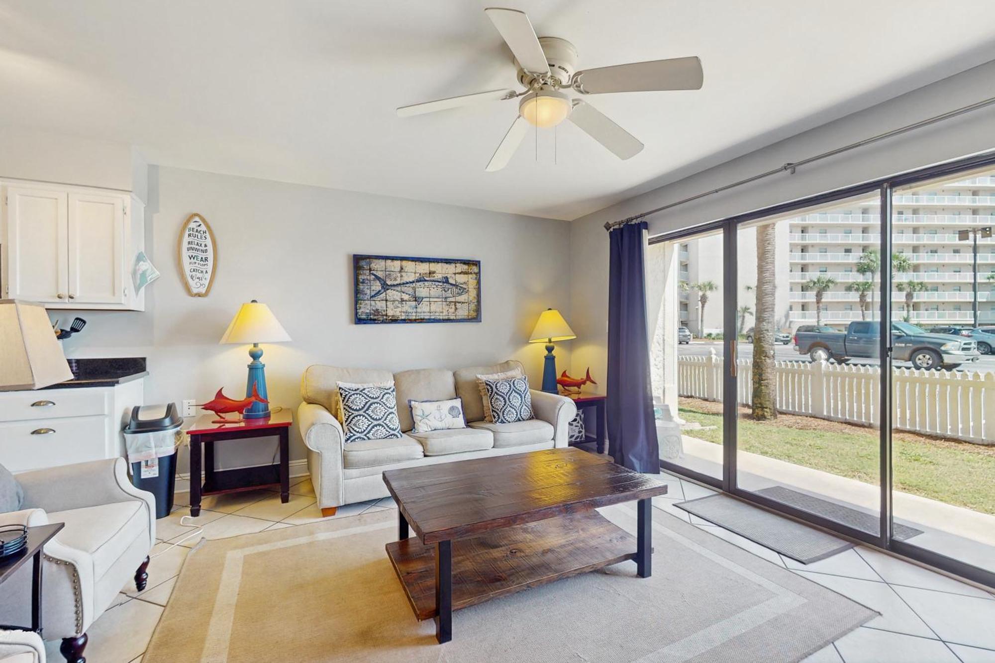 Apartment Seaside & Racquet Club 2106
