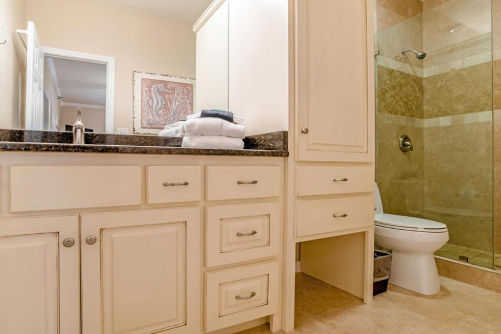 Apartment Romar Lakes 304c *