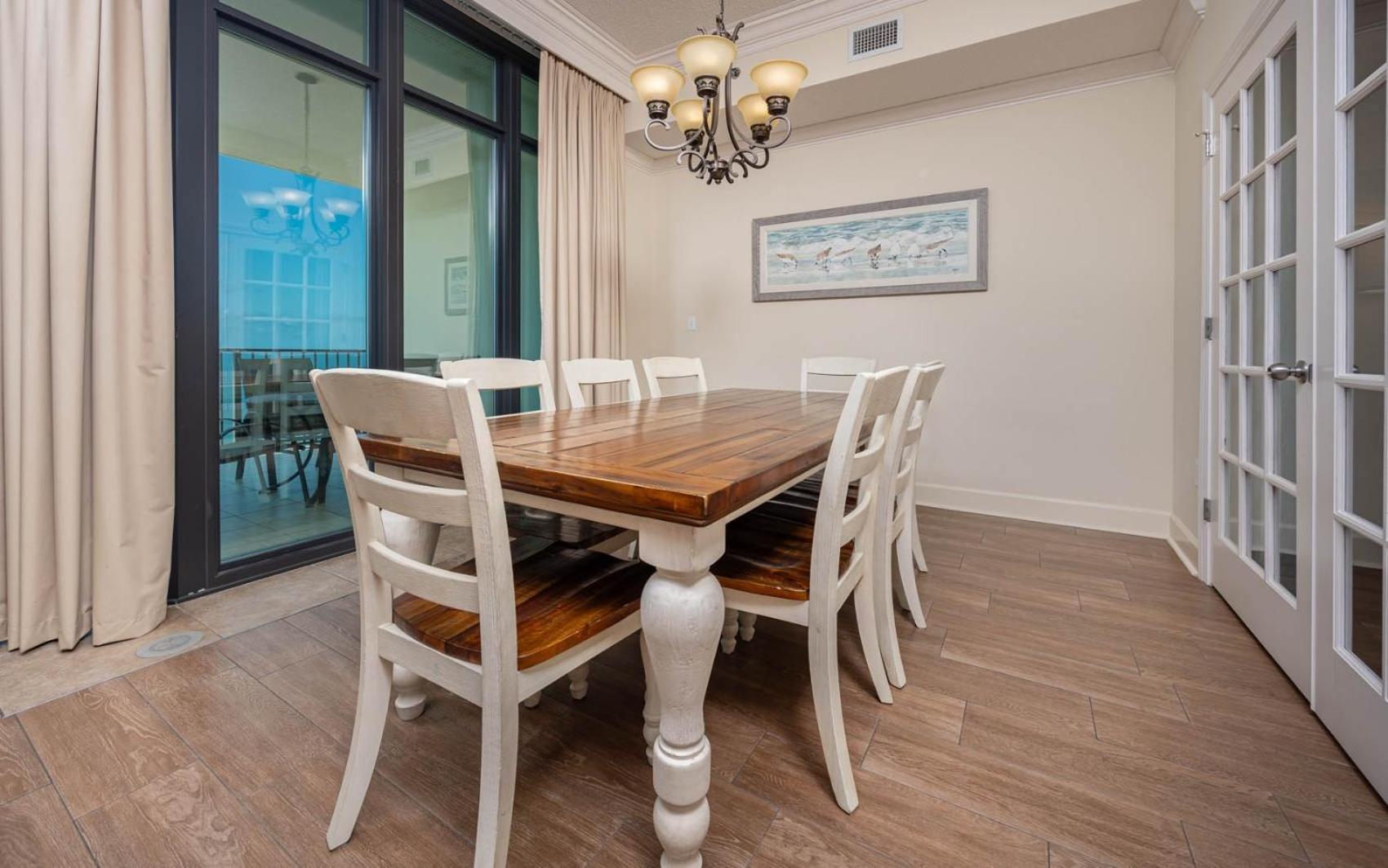 Phoenix West 2202 Apartment *