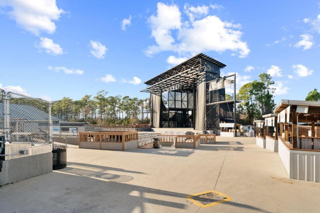Wharf 615 Holiday home