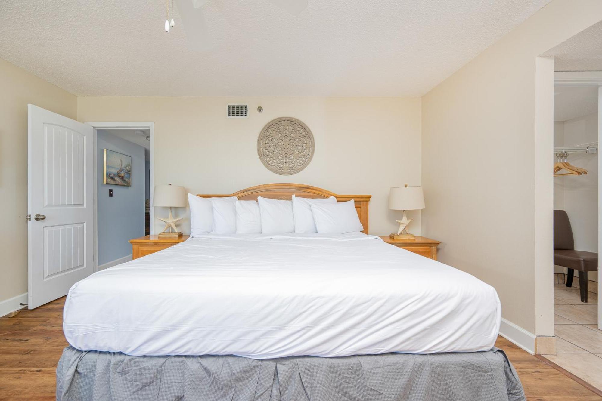 Apartment Phoenix Iv 4111 *