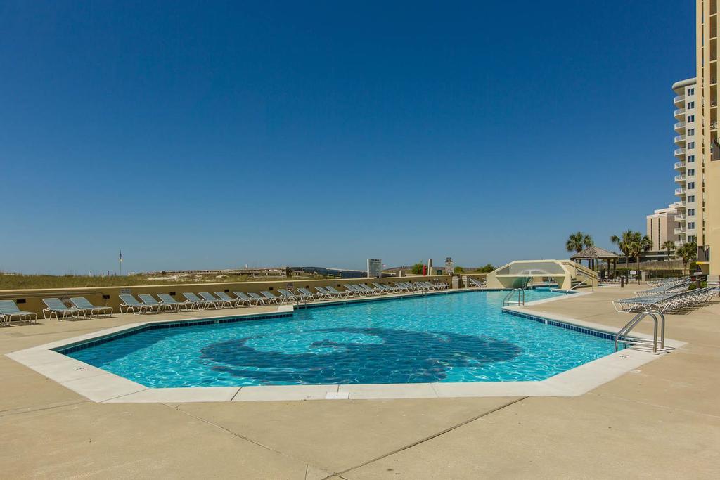 Apartment Phoenix Vi Unit 6912