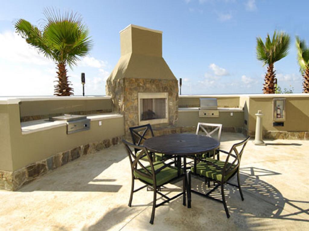 Escapes! To The Shores Orange Beach, A Ramada By Wyndham Orange Beach
