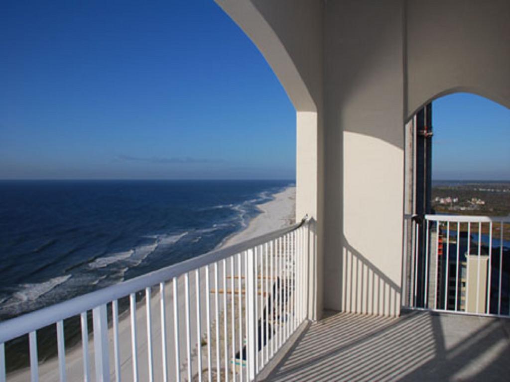 Escapes! To The Shores Orange Beach, A Ramada By Wyndham Hotel