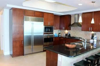 Hotel Turquoise By Luxury Coastal Vacations 4*