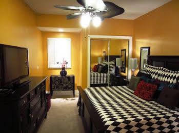 Hotel Turquoise By Luxury Coastal Vacations 4*