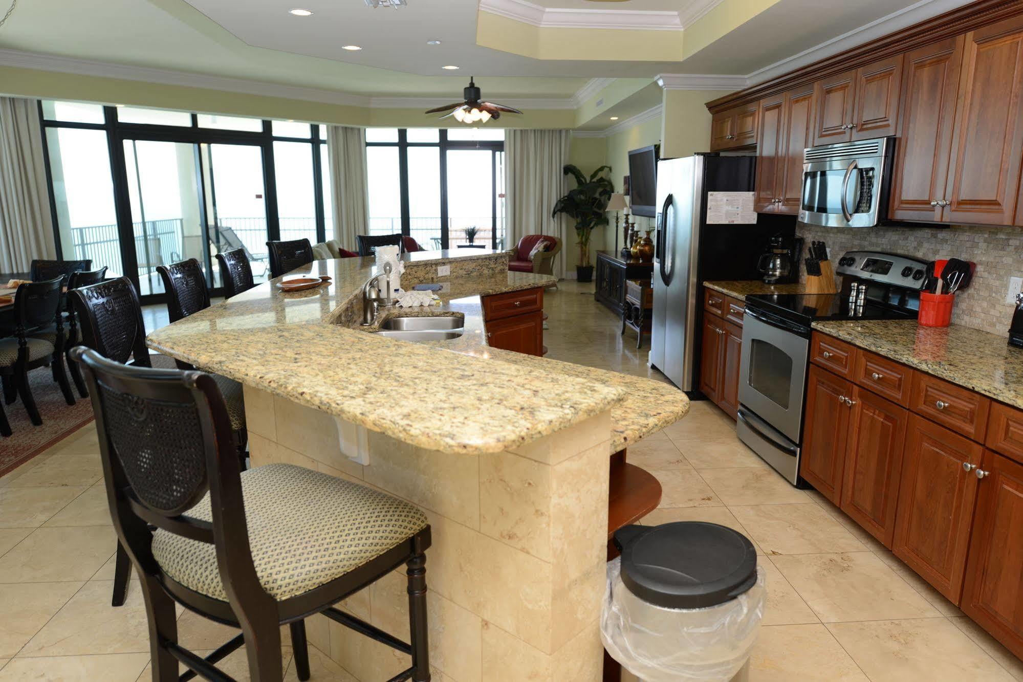 Holiday home Phoenix West Ii By Brett-robinson Vacations