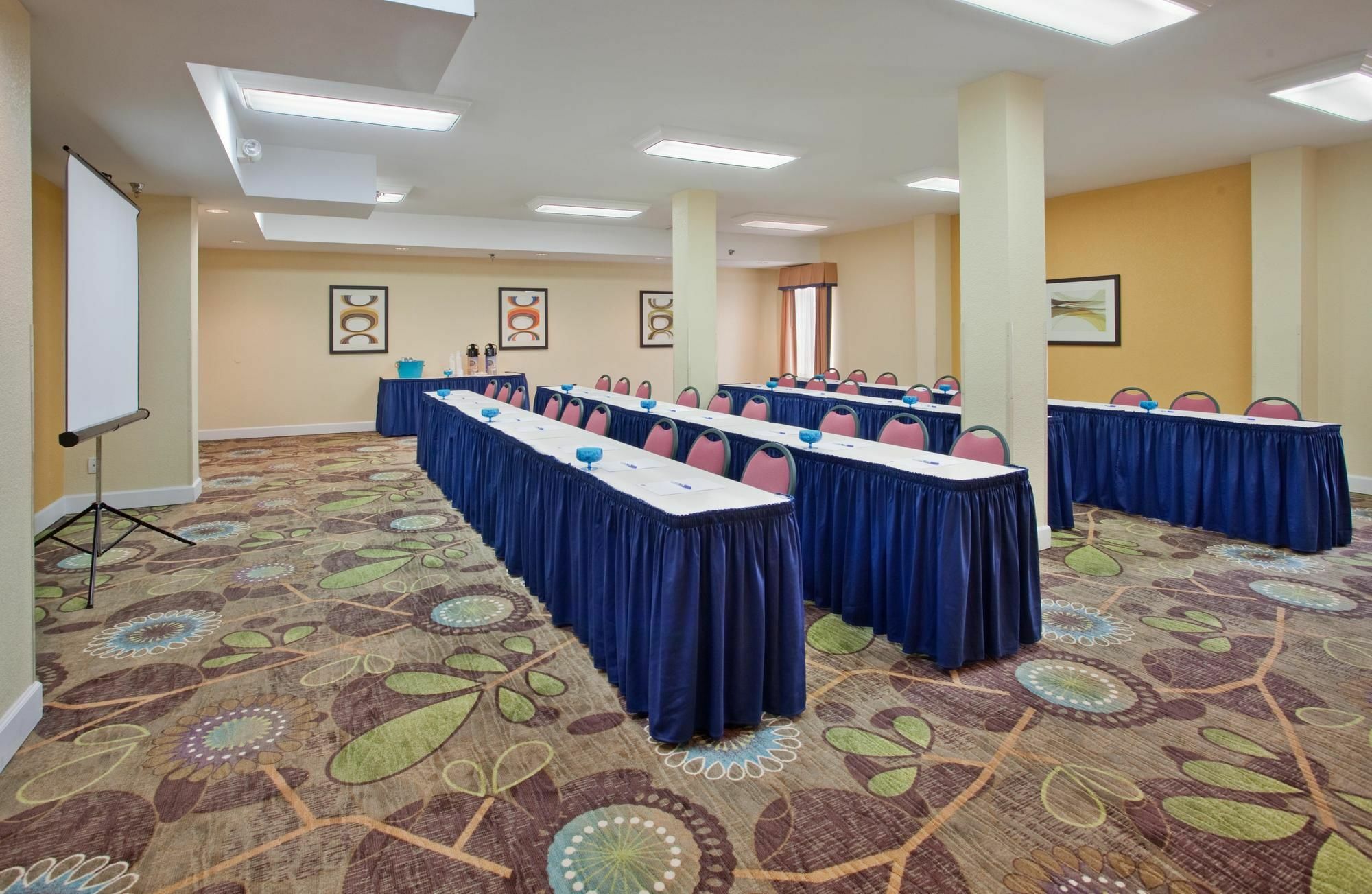 Express Orange - On The By Ihg 2* Orange Beach