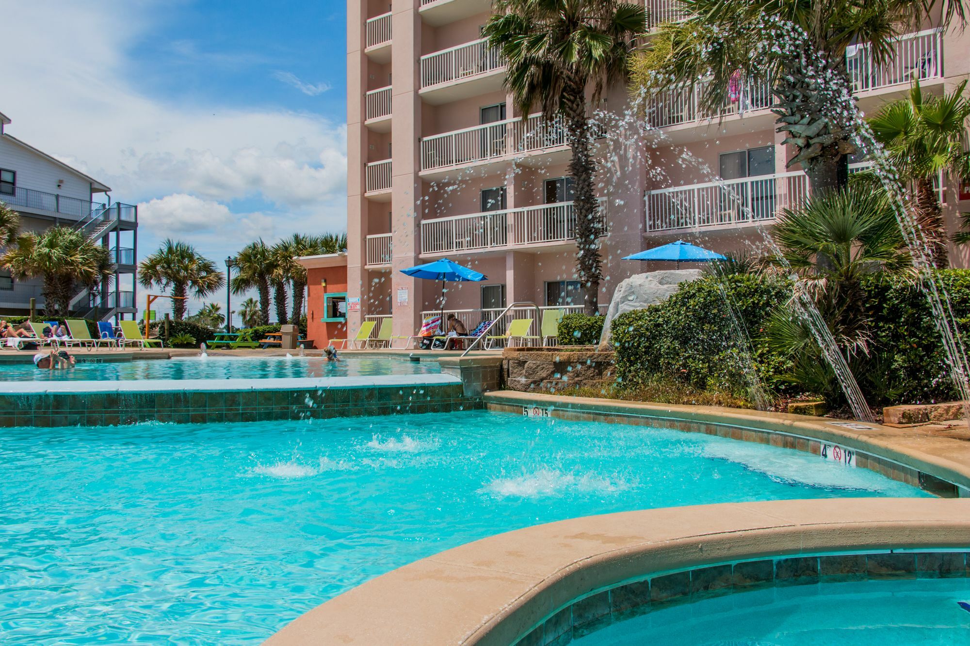 Express Orange - On The By Ihg Resort