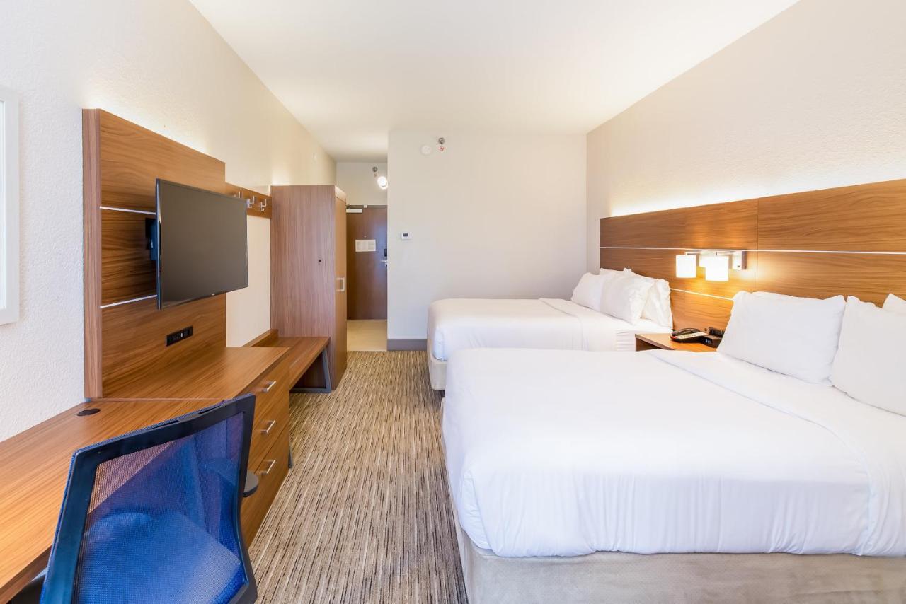 Express Orange - On The By Ihg Resort